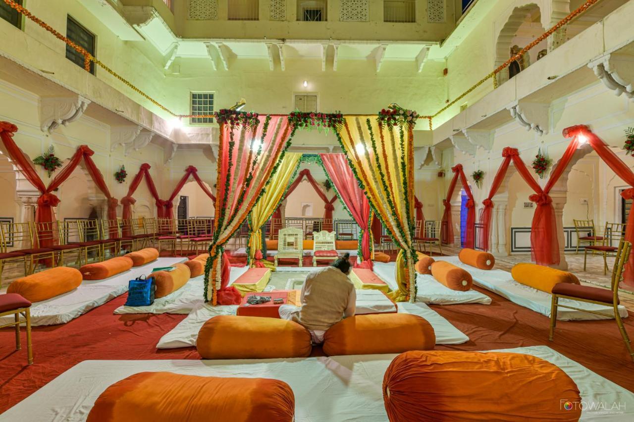 Hotel Castle Mandāwa Dış mekan fotoğraf