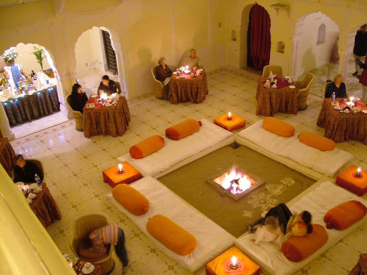 Hotel Castle Mandāwa Dış mekan fotoğraf