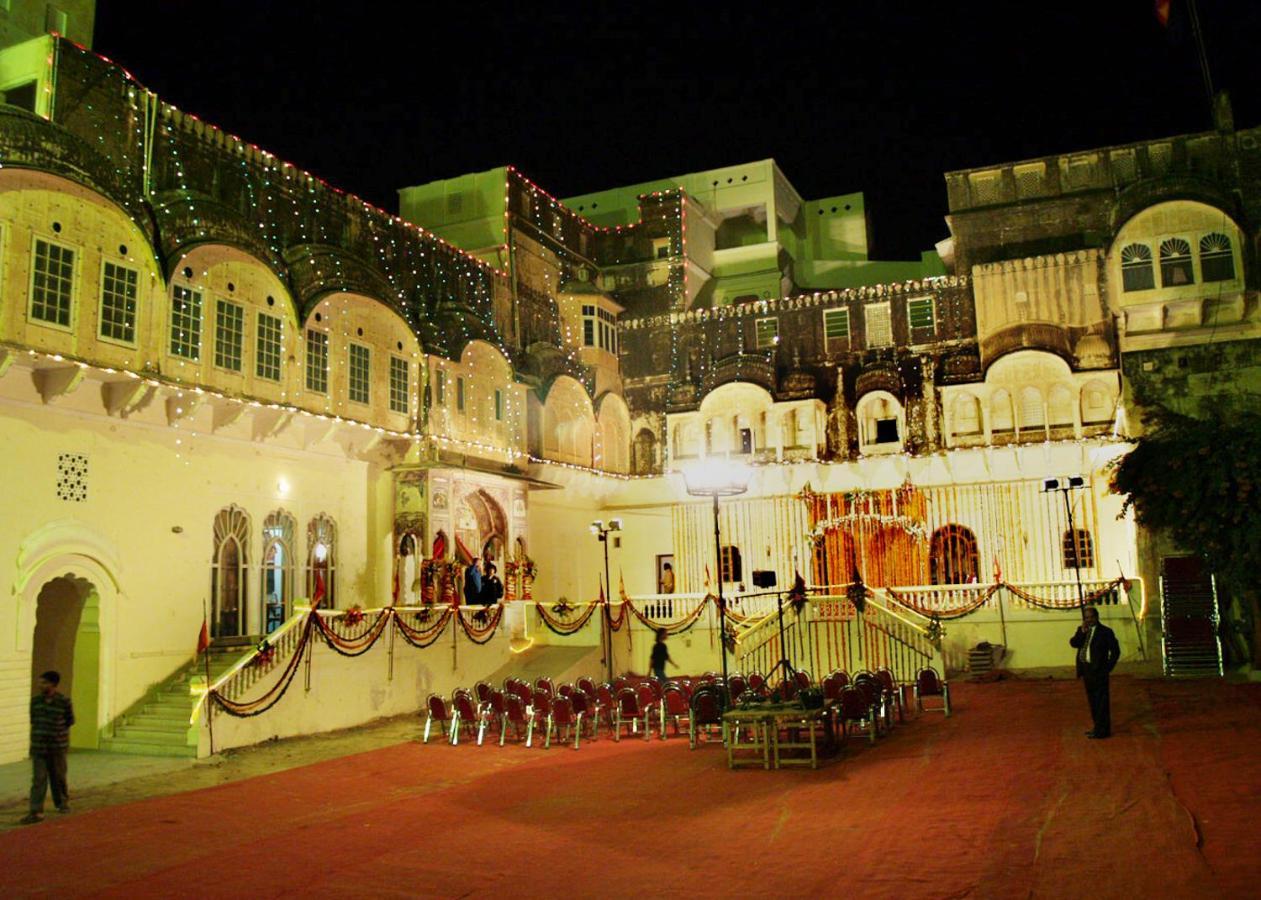 Hotel Castle Mandāwa Dış mekan fotoğraf